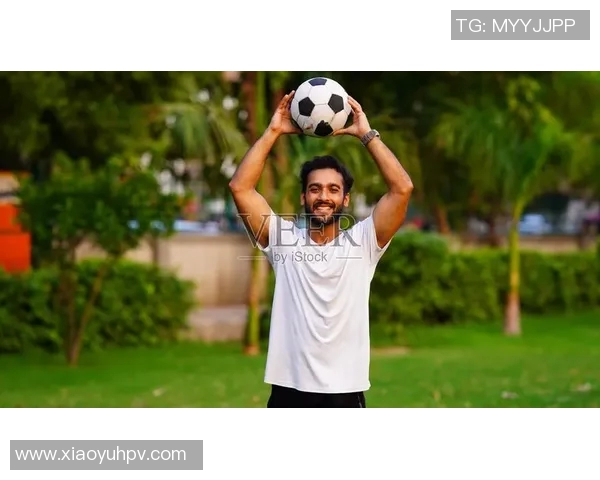印度足球明星畅谈个人成长与国家足球未来发展之路